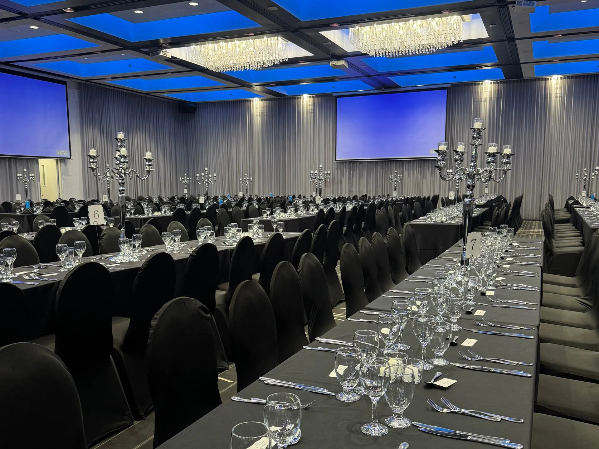 Configuration corporative au Plaza Centre-Ville