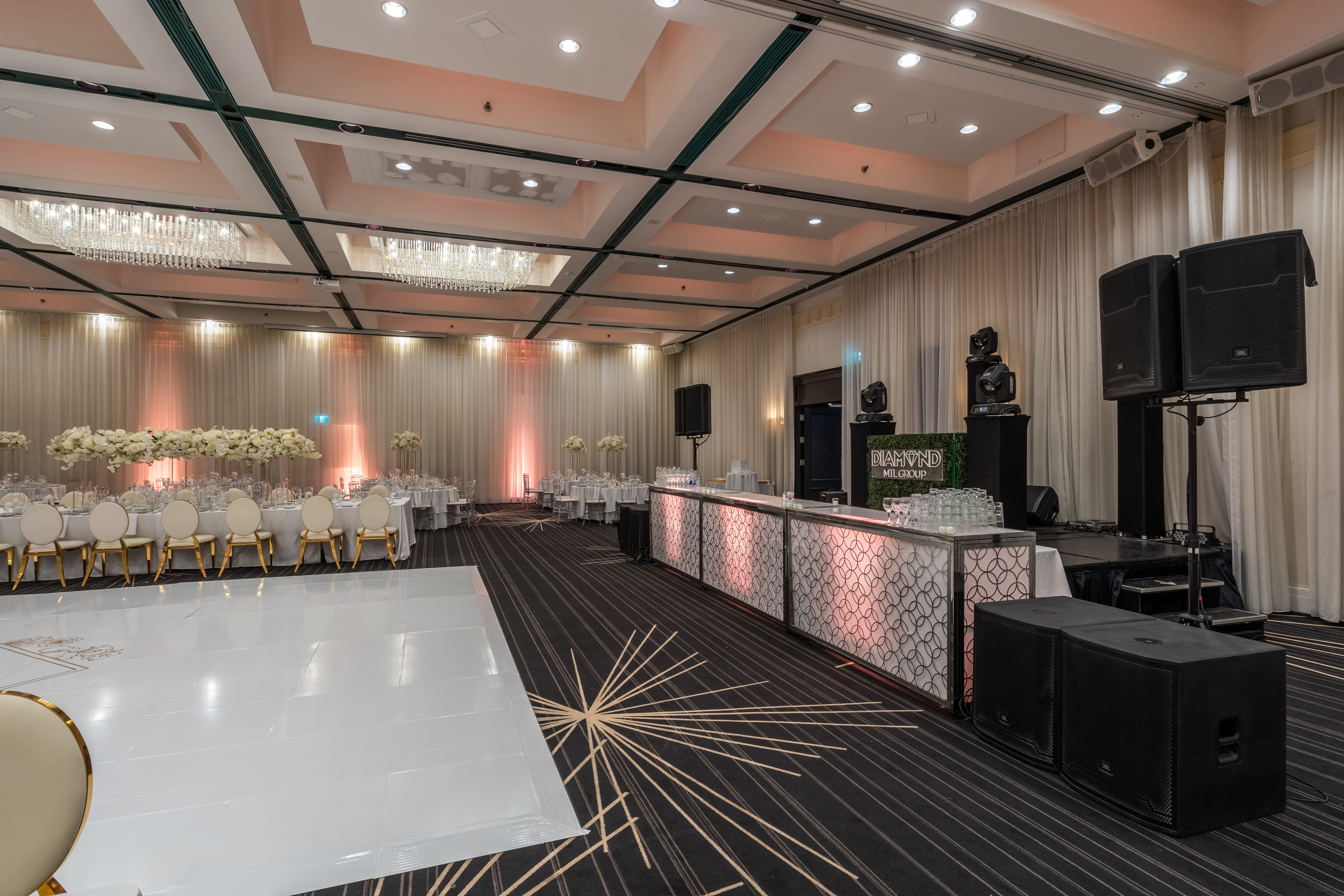 Salle décorée pour événement social